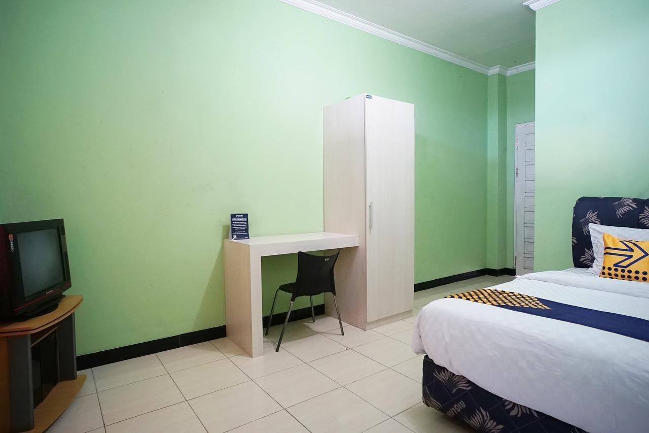 Spot On 2729 Marzan Syariah Guest House Balikpapan  Exterior photo