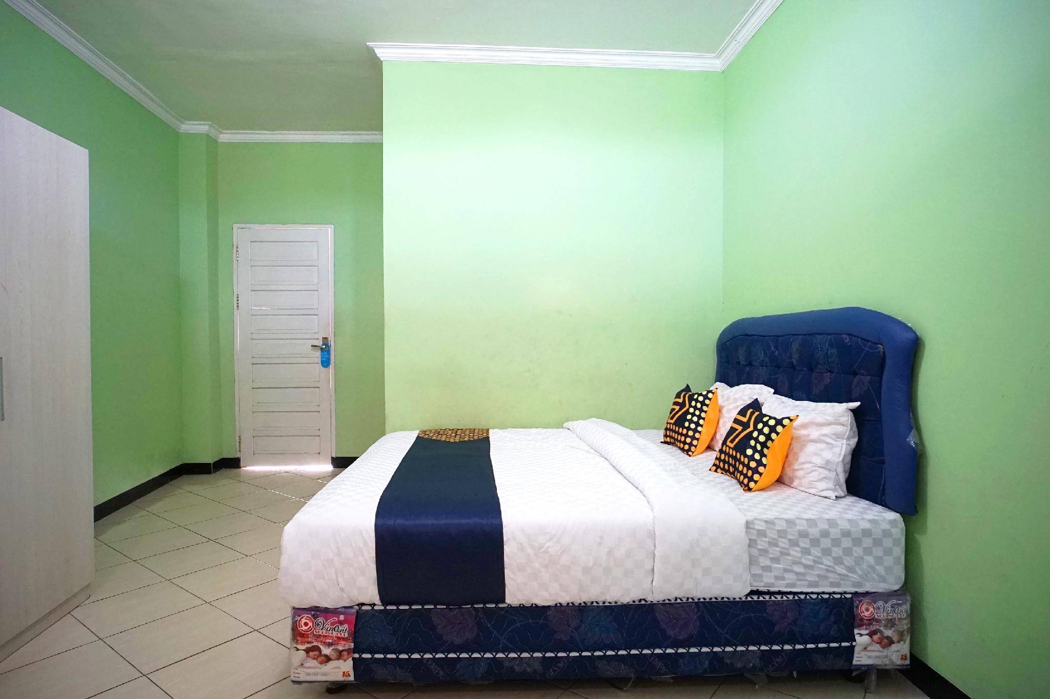 Spot On 2729 Marzan Syariah Guest House Balikpapan  Exterior photo